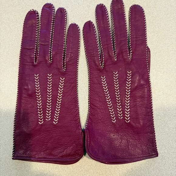 Vintage Fownes Driving Gloves SZ 6.75 Magenta Pink Contrast Stitching Soft USA - Picture 1 of 5